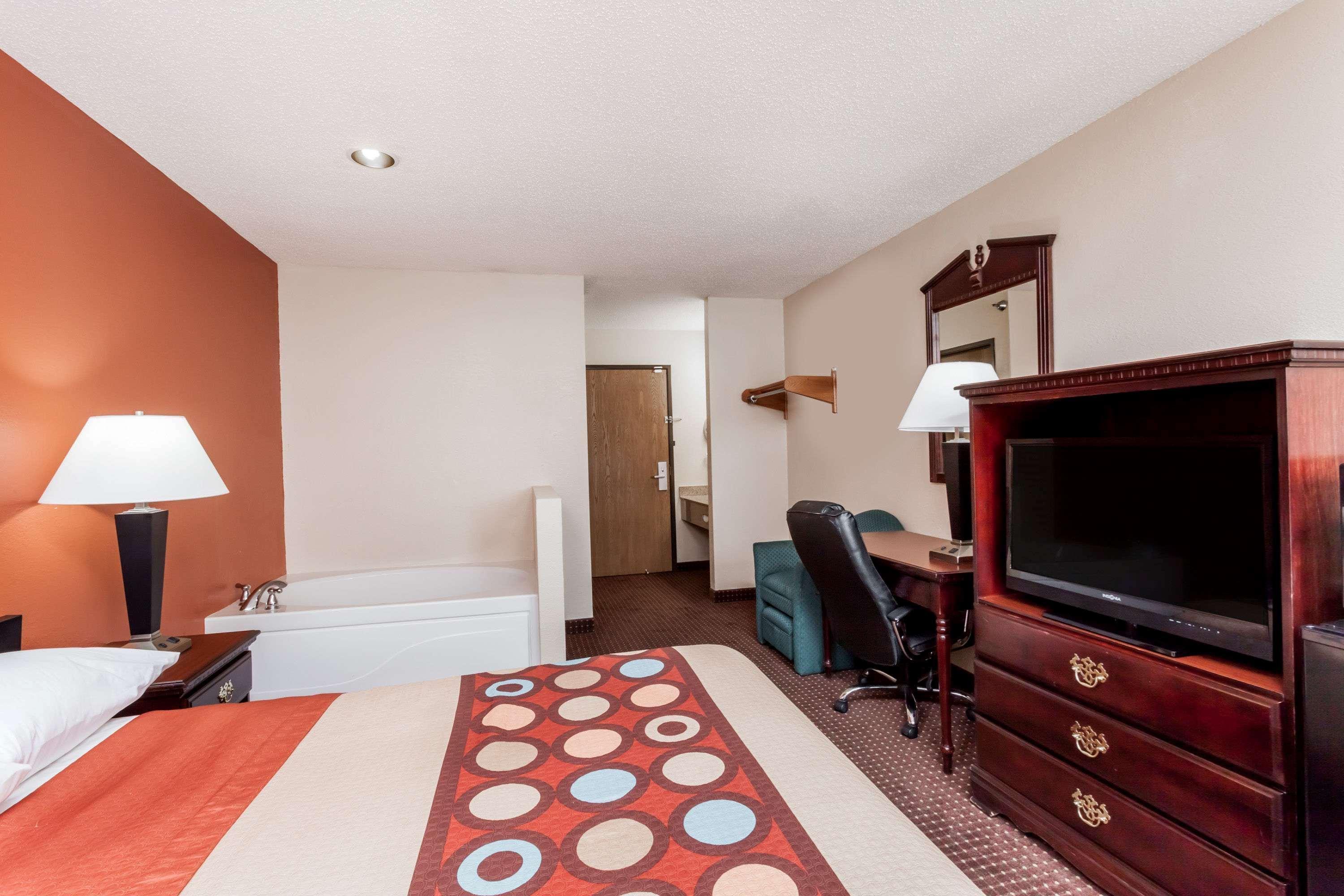 Super 8 By Wyndham Harrisburg Exterior foto